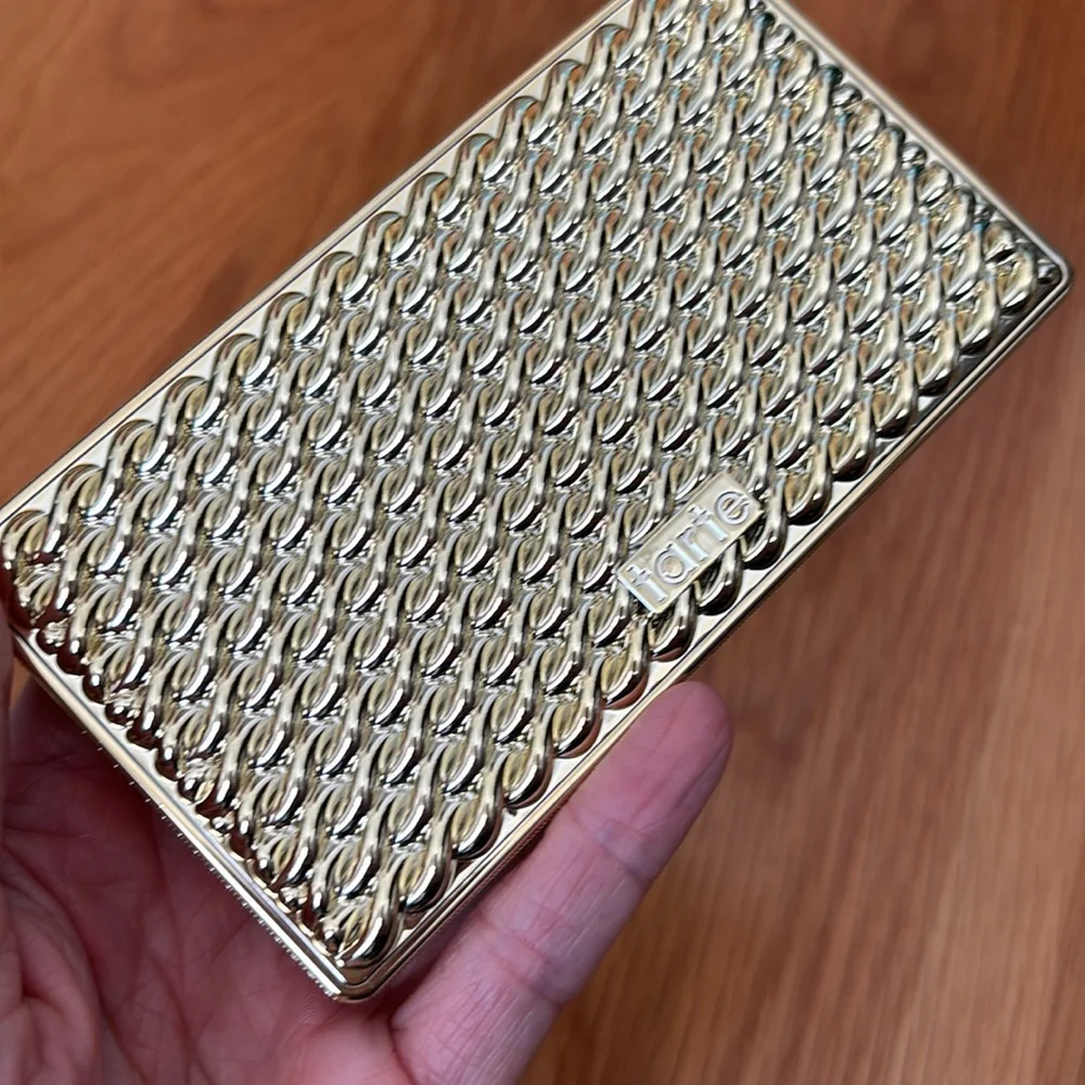 Tarte Cosmetics Statement Eyeshadow Pallatte in Gilded